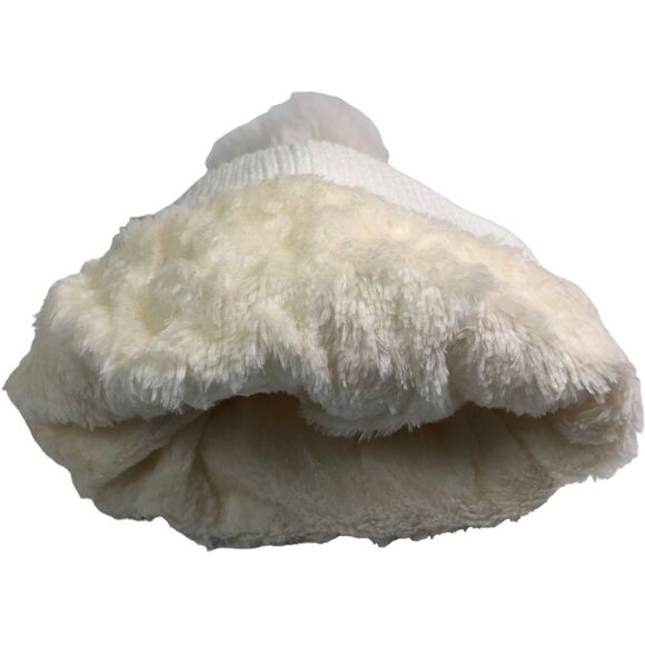 NEW Ivory Cable Knit Beanie Hat - Picture 7 of 8